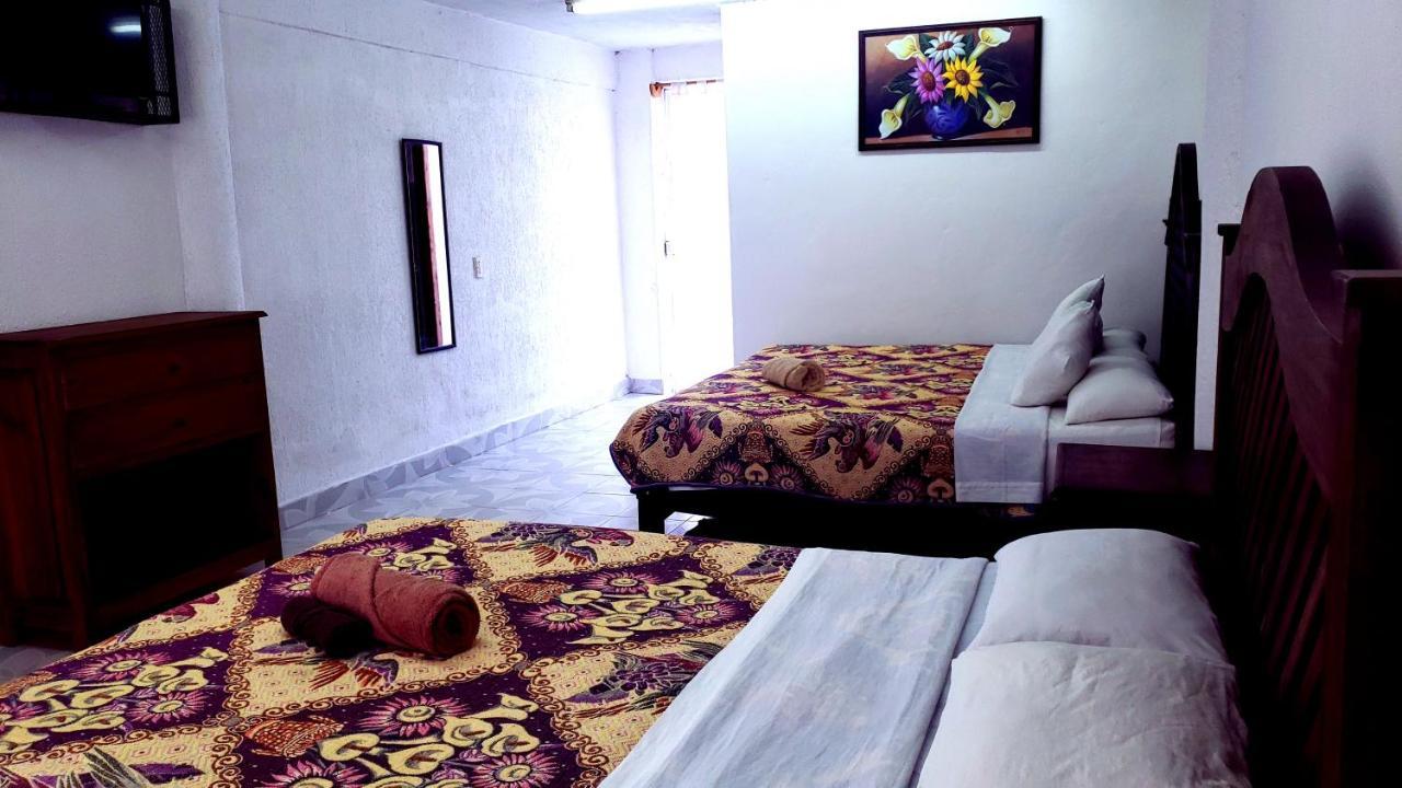 Hotel Alejandra San Felipe Ecatepec المظهر الخارجي الصورة