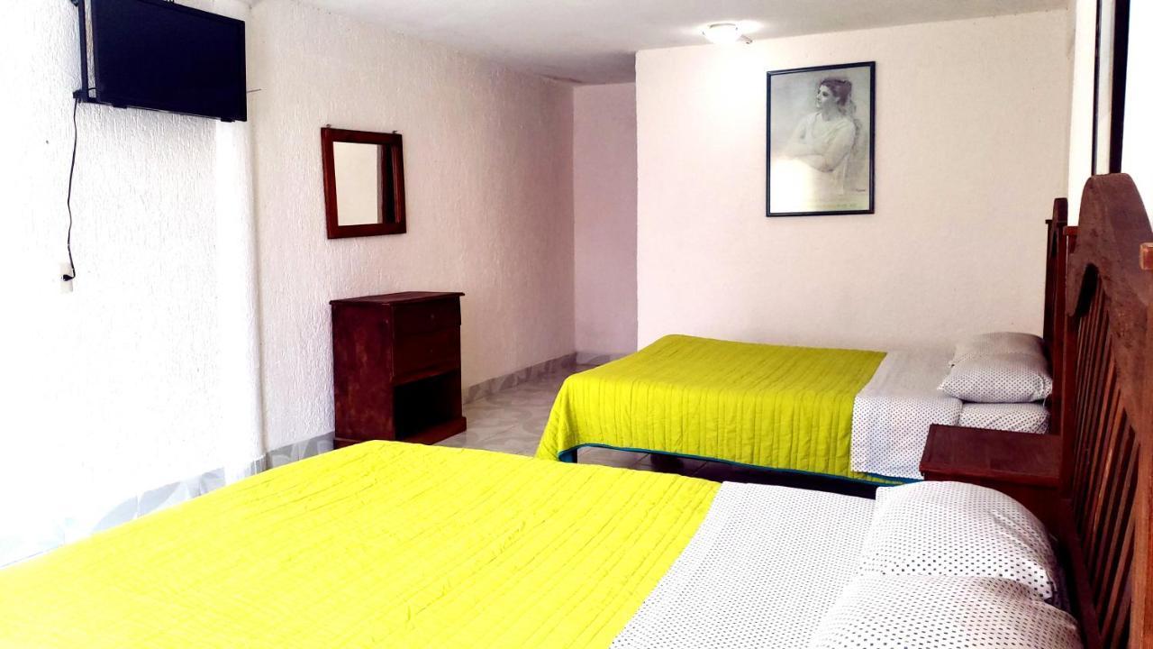 Hotel Alejandra San Felipe Ecatepec المظهر الخارجي الصورة