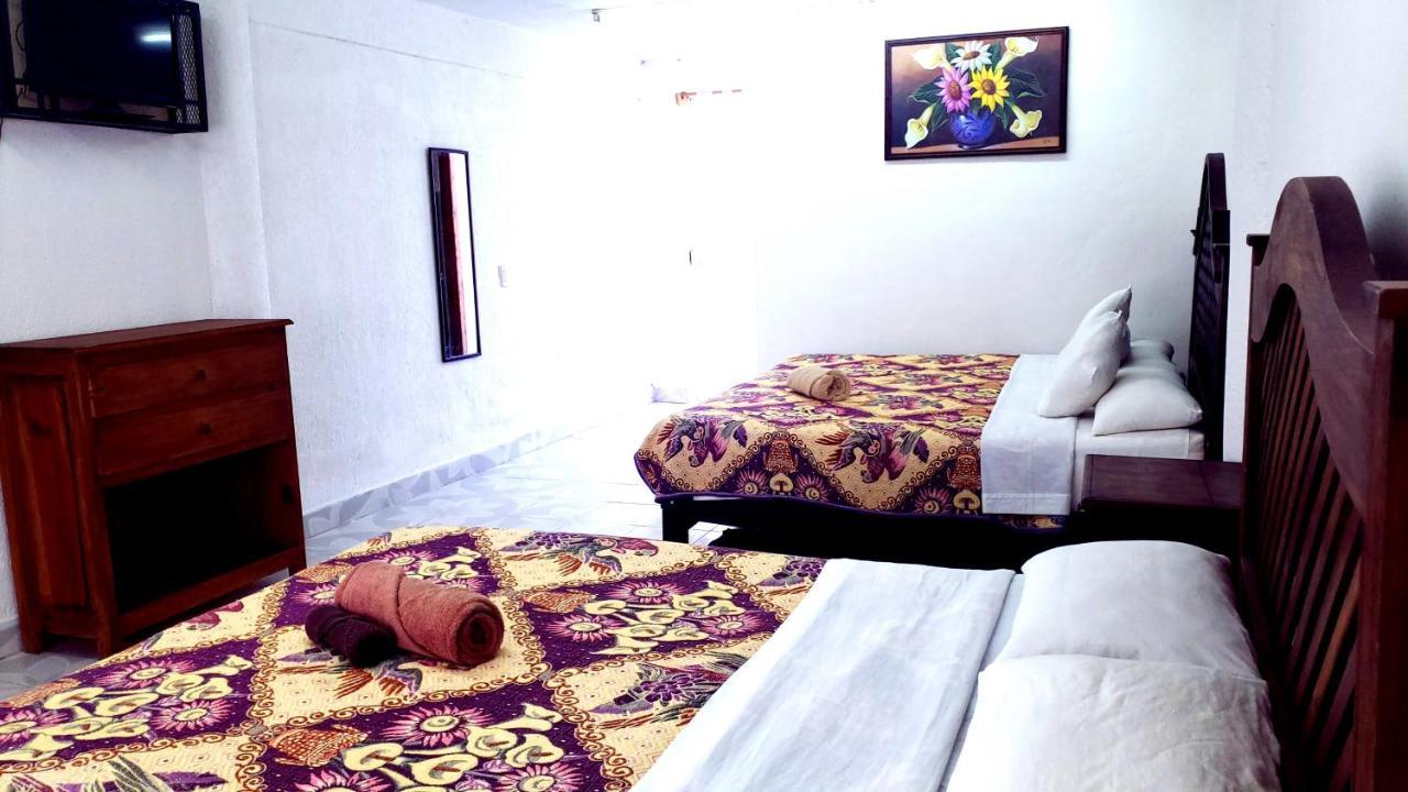 Hotel Alejandra San Felipe Ecatepec المظهر الخارجي الصورة