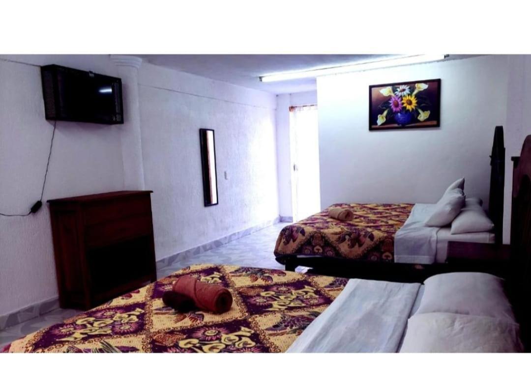 Hotel Alejandra San Felipe Ecatepec المظهر الخارجي الصورة