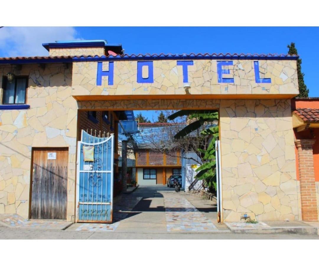 Hotel Alejandra San Felipe Ecatepec المظهر الخارجي الصورة
